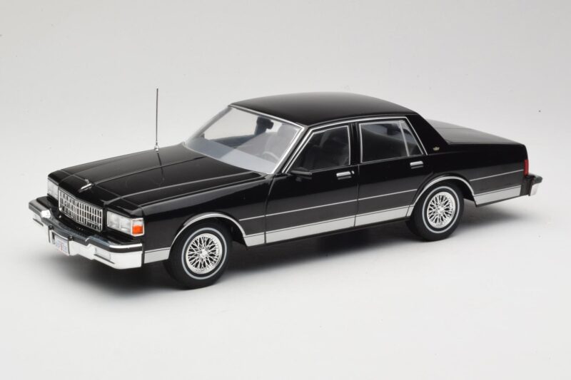 Chevrolet Caprice Μαύρο MCG 1:18 MCG18113 Μέταλλο