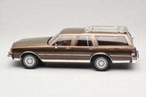 Chevrolet Caprice Estate Wagon Μπεζ MCG 1:18 MCG18476 Μέταλλο - εικόνα 3 από 6