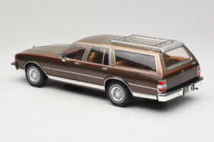 Chevrolet Caprice Estate Wagon Μπεζ MCG 1:18 MCG18476 Μέταλλο - εικόνα 5 από 6