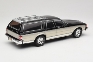 Chevrolet Caprice Estate Wagon Ασημί & Γκρι MCG 1:18 MCG18478 Μέταλλο - εικόνα 2 από 6
