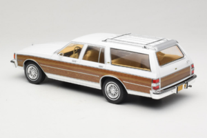 Chevrolet Caprice Estate Wagon Λευκό MCG 1:18 MCG18475 Μέταλλο - εικόνα 5 από 6