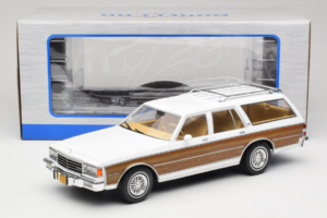 Chevrolet Caprice Estate Wagon Λευκό MCG 1:18 MCG18475 Μέταλλο - εικόνα 6 από 6