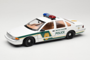 Chevrolet Caprice Metro Dade Αστυνομία UT Models 1:18 21024 Μέταλλο