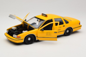 Chevrolet Caprice NYC Ταξί UT Models 1:18 180142095 Μέταλλο - εικόνα 2 από 8