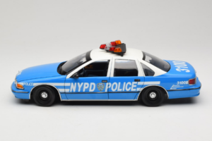 Chevrolet Caprice New York Αστυνομία UT Models 1:18 180142097 Μέταλλο - εικόνα 4 από 8