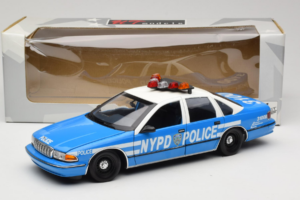 Chevrolet Caprice New York Αστυνομία UT Models 1:18 180142097 Μέταλλο - εικόνα 8 από 8