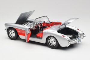 Chevrolet Corvette C1 Ασημί & Κόκκινο Bburago 1:18 3024-M1 Μέταλλο - εικόνα 5 από 8