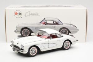 Chevrolet Corvette C1 Spider Hard Top Snowcrest Λευκό AUTOart 1:18 71147 Μέταλλο - εικόνα 8 από 8