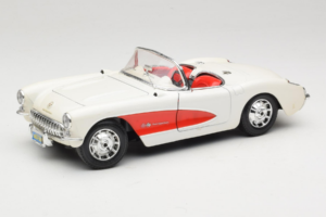 Chevrolet Corvette C1 Λευκό & Κόκκινο Bburago 1:18 3024-M3 Μέταλλο
