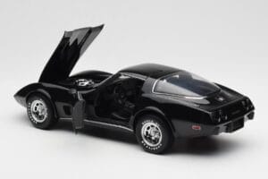 Chevrolet Corvette C3 Μαύρο UT Models 1:18 21071 Μέταλλο - εικόνα 5 από 8
