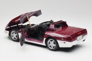 Chevrolet Corvette C4 Indy 500 Pace Car Maisto 1:18 56011 Μέταλλο - εικόνα 5 από 8