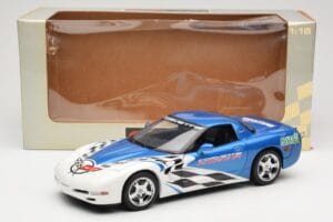 Chevrolet Corvette C5 Pace Car Rolex 24 at Daytona 1999 UT Models 1:18 39944 Μέταλλο - εικόνα 8 από 8