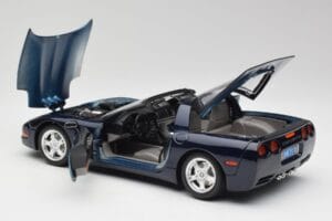 Chevrolet Corvette C5 Nassau Μπλε Bburago 1:18 30166 Μέταλλο - εικόνα 5 από 8