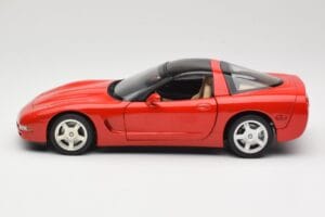 Chevrolet Corvette C5 Targa Κόκκινο UT Models 1:18 21001 Μέταλλο - εικόνα 4 από 8