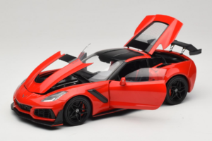 Chevrolet Corvette C7 ZR1 Torch Red IXO 1:18 18RDC243-FO Μέταλλο - εικόνα 2 από 8