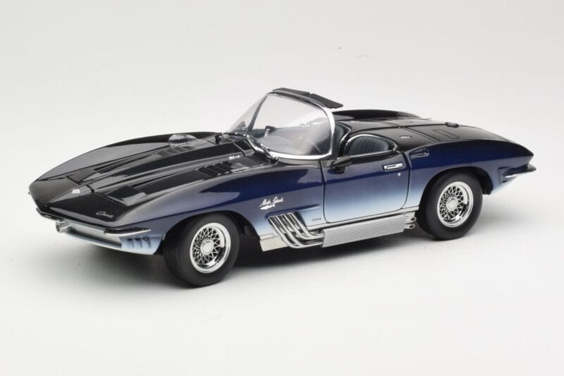 Chevrolet Corvette Mako Shark Σκούρο Μπλε UT Models 1:18 21061 Μέταλλο