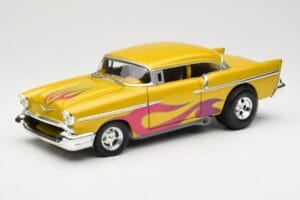 Chevrolet Custom Κίτρινο με Φλόγα Hot Wheels 1:18 21356 Μέταλλο