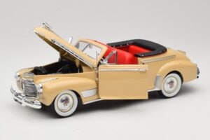 Chevrolet Deluxe Καμπριολέ Μπεζ Eagle Collectibles 1:18 3022518 Μέταλλο - εικόνα 2 από 8