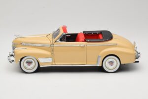 Chevrolet Deluxe Καμπριολέ Μπεζ Eagle Collectibles 1:18 3022518 Μέταλλο - εικόνα 4 από 8