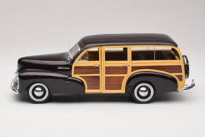 Chevrolet Fleetmaster Woody Μαύρο Maisto 1:18 56043 Μέταλλο - εικόνα 4 από 8