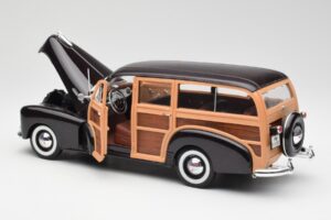 Chevrolet Fleetmaster Woody Καφέ Maisto 1:18 36854 Μέταλλο - εικόνα 5 από 8