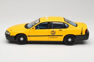 Chevrolet Impala Taxi Maisto 1:18 36617 Μέταλλο - εικόνα 4 από 8