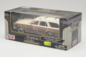 Chrysler LeBaron Town & Country Μπεζ Motormax 1:24 MM7331BG Μέταλλο - εικόνα 3 από 3
