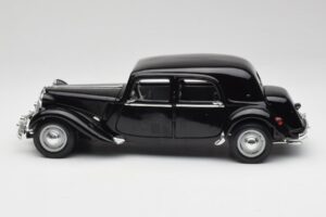 Citroen 15CV 6 Cyl Μαύρο Maisto 1:18 31821 Μέταλλο - εικόνα 4 από 8