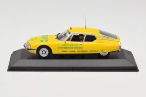 Citroen SM Maserati Unite Rapide d'Intervention Chimique Minichamps 1:43 400111091 Μέταλλο