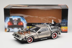 DeLorean DMC-12 Back to the Future Part III Sun Star 1:18 2712 Μέταλλο - εικόνα 8 από 8