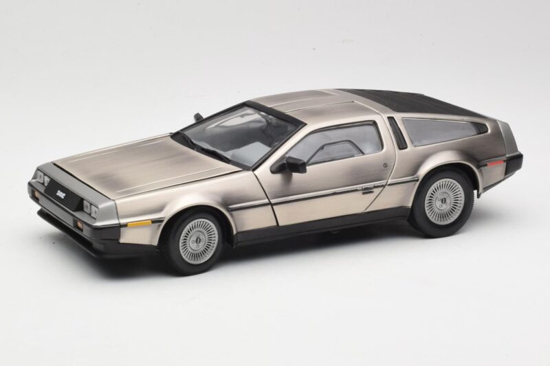 DeLorean DMC-12 LK Ασημί Sun Star 1:18 2701 Μέταλλο