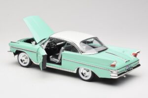 DeSoto Adventurer Πράσινο Road Signature 1:18 92738-R1 Μέταλλο - εικόνα 5 από 8