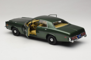 Dodge Monaco Πράσινο Hunter GreenLight 1:18 19045 Μέταλλο - εικόνα 5 από 8