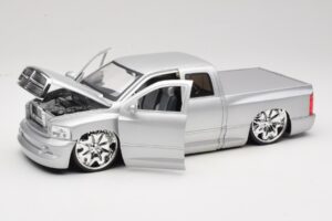 Dodge Ram Tuned Ασημί Jada 1:18 63162-SM Μέταλλο - εικόνα 2 από 8