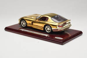 Dodge Viper GTS Gold Plated 23K Maisto 1:18 GP001 Μέταλλο - εικόνα 7 από 8