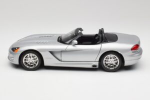 Dodge Viper SRT-10 Bright Ασημί Bburago 1:18 34908 Μέταλλο - εικόνα 4 από 8