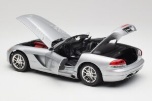 Dodge Viper SRT-10 Bright Ασημί Bburago 1:18 34908 Μέταλλο - εικόνα 5 από 8