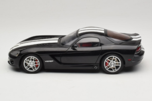 Dodge Viper SRT-10 Coupe Μαύρο AUTOart 1:18 71712 Μέταλλο - εικόνα 4 από 8