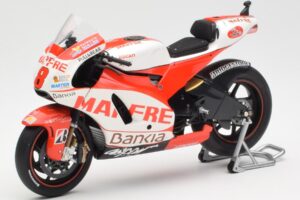 Ducati Desmosedici GP11 #8 H. Barbera Ducati MotoGP Team MotoGP 2011 Minichamps 1:12 123110008 Μέταλλο - εικόνα 2 από 6