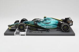 Aston Martin AMR22 Aramco #5 S. Vettel Abu Dhabi GP 2022 Last Race Collector's Edition Minichamps 1:18 117222205 Ρητίνη