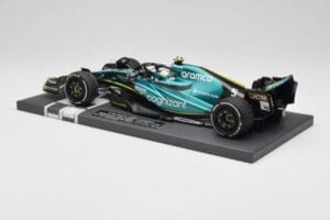 Aston Martin AMR22 Aramco #5 S. Vettel Abu Dhabi GP 2022 Last Race Collector's Edition Minichamps 1:18 117222205 Ρητίνη - εικόνα 5 από 7