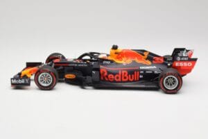 Aston Martin Red Bull Racing RB15 #33 M. Verstappen F1 2019 Minichamps 1:18 110190033 Μέταλλο - εικόνα 3 από 7