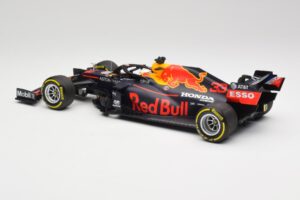 Aston Martin Red Bull Racing RB16 #33 M. Verstappen Abu Dhabi GP Winner 2020 Minichamps 1:18 110201733 Μέταλλο - εικόνα 5 από 7