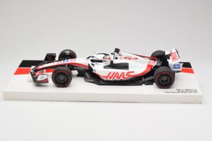 Haas VF-22 #20 K. Magnussen Pole Position Brazil GP 2022 Minichamps 1:18 147222120 Μέταλλο