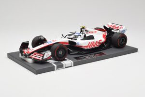 Haas VF-22 #47 M. Schumacher Brazilian GP 2022 Minichamps 1:18 117222147 Ρητίνη - εικόνα 2 από 7