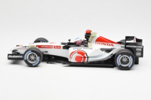 Honda RA106 Honda Racing Team R. Barrichello F1 Showcar 2006 Minichamps 1:18 08MF1-06B-CRB18 Μέταλλο - εικόνα 3 από 6