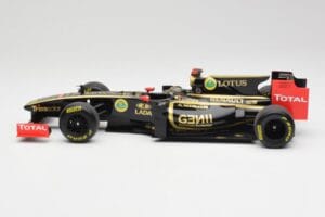 Lotus Renault GP R31 #10 B. Senna F1 2011 Minichamps 1:18 150110079-C1 Μέταλλο - εικόνα 3 από 7