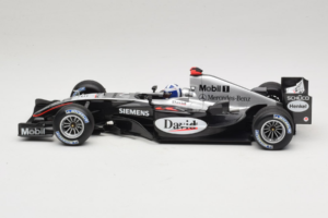 McLaren MP4/19 Mercedes D. Coulthard F1 2004 Minichamps 1:18 530041805 Μέταλλο - εικόνα 3 από 7