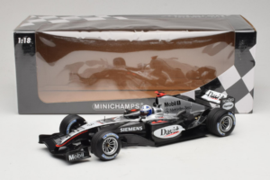 McLaren MP4/19 Mercedes D. Coulthard F1 2004 Minichamps 1:18 530041805 Μέταλλο - εικόνα 7 από 7