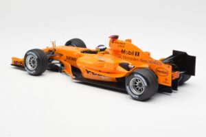 McLaren MP4-20 Mercedes P. de la Rosa Interim Test Car 2006 Minichamps 1:18 530061894 Μέταλλο - εικόνα 5 από 6